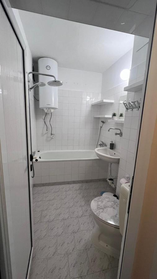 Сладкият Кът На Радост Apartment Burgas Exterior photo